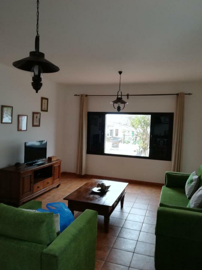 Vivienda Vacacional La Canada Tinajo Εξωτερικό φωτογραφία